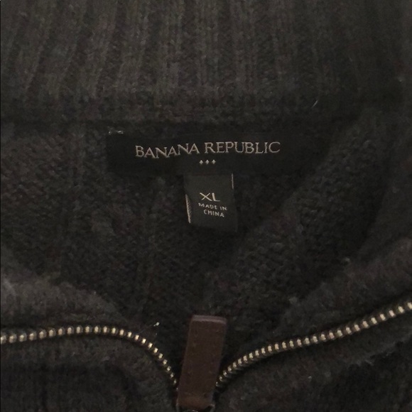 Men’s XL 1/4 Zip Sweater - Banana Republic - Picture 3 of 3